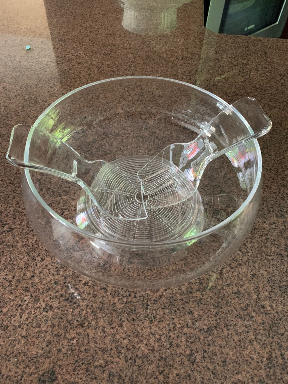 New Acrylic Chilled 10 inch Salad Bowl with Servers